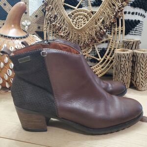 Pikolinos Andorra Womens 10-10.5/41 Ankle Boot Leather Log Vibram Brown Comfort